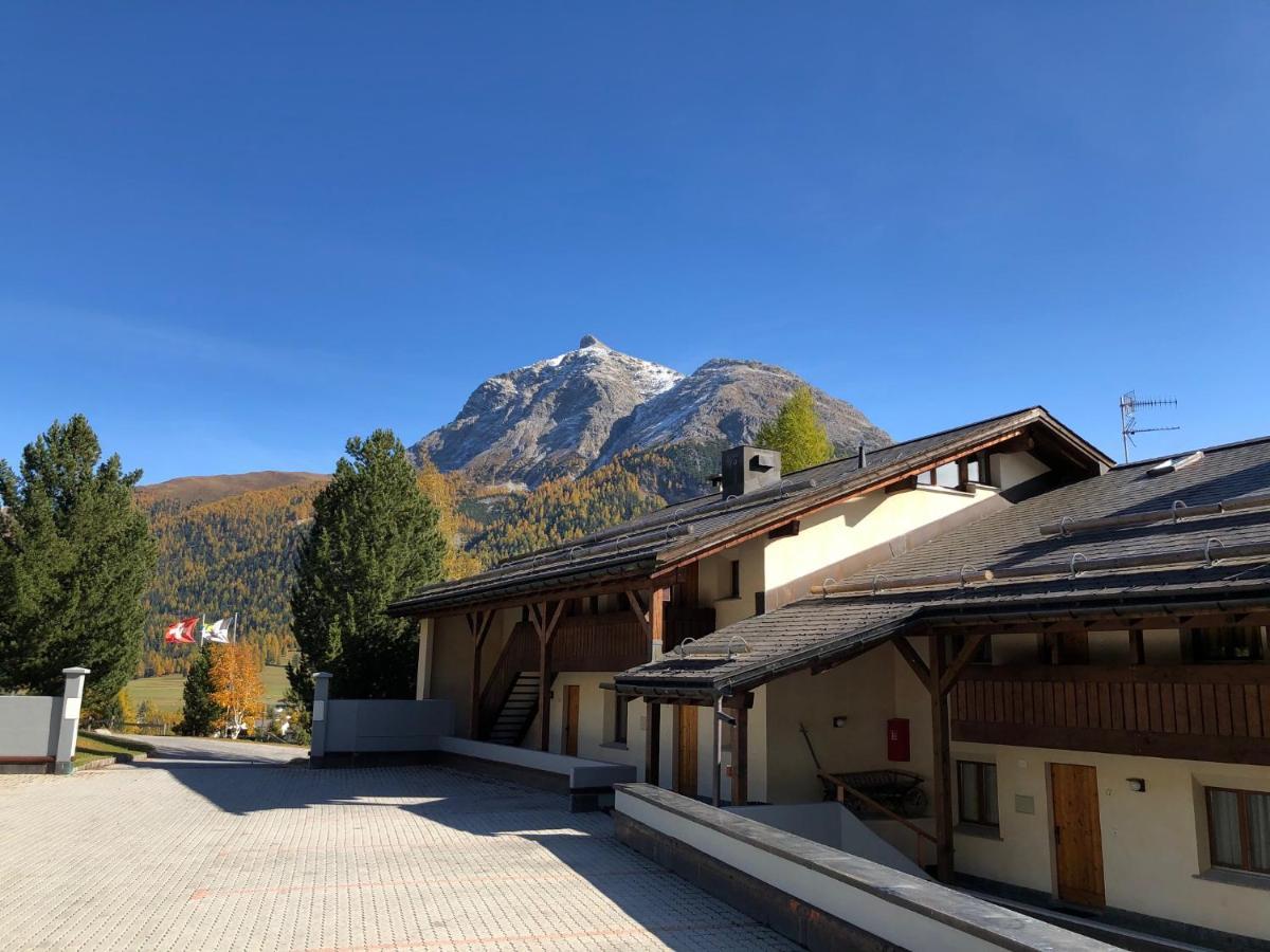 Residenz La Mora Lägenhet La Punt-Chamues-ch Exteriör bild